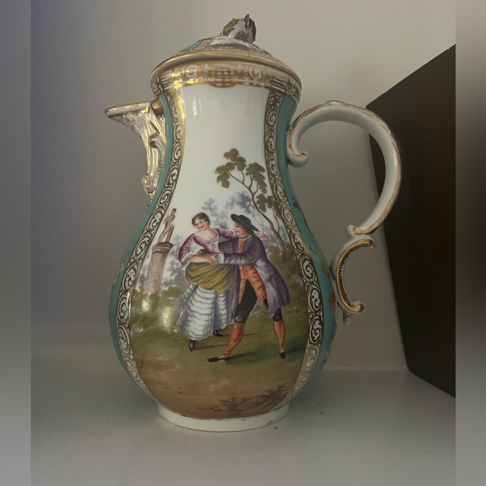 19th Century Meissen tea/coffee pot with hand-painted Pastoral Scene. RARE